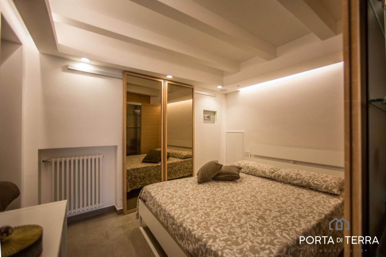Porta Di Terra 'Luxury Suite ' تْشيفالو المظهر الخارجي الصورة
